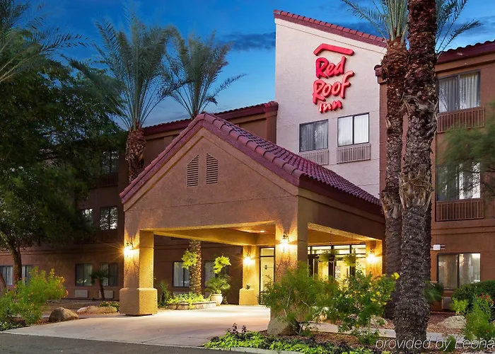 Red Roof Plus+ - Phoenix Airport
